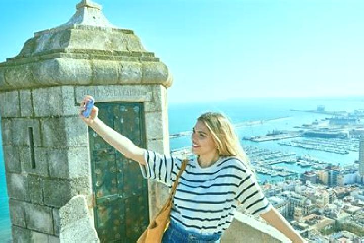 Lillian, 38 — Escort in Alicante, Spain