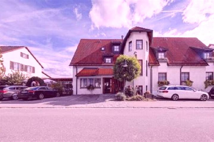 Lillian, 38 — Escort in Grossbettlingen, Germany
