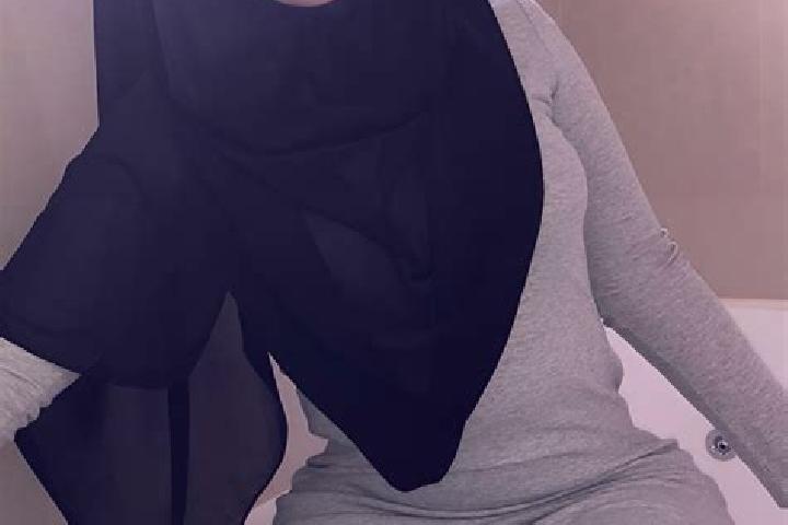 Lillian, 38 — Escort in Majz, Yemen