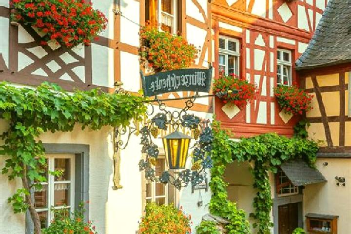 Lillian, 38 — Escort in Niederbosa, Germany