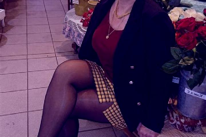 Lillian, 38 — Escort in Ober-Hilbersheim, Germany