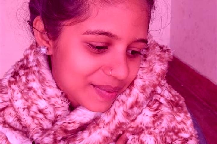 Lillian, 38 — Escort in Siwani, India