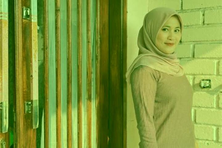 Lillian, 38 — Escort in Talun, Indonesia