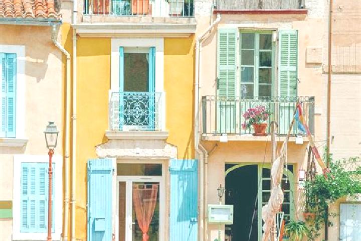 Lillian, 38 — Escort in Villapourcon, France