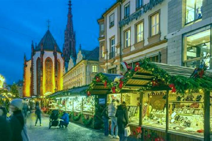 Lillian, 38 — Escort in Weisweil, Germany
