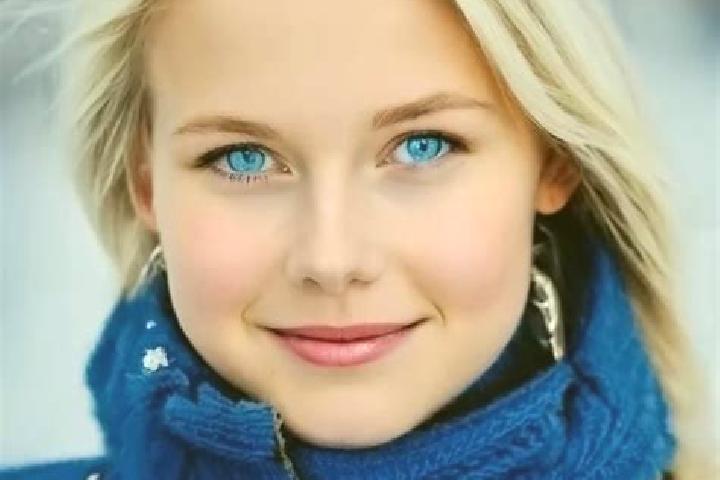 Lillian, 39, a blonde blue-eyed slavic companion based in Las Tablas. Offering BDSM, GFE, Tantra, Overnight, Deep French Kissing. Available for incall and ou...