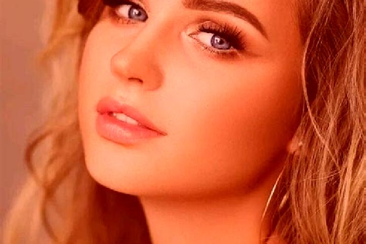 Lillian, 39, a dark blonde blue-eyed european companion based in Berneuil-sur-Aisne. Offering Roleplay, OWO, A-Level, GFE. Available for incall and outcall, ...