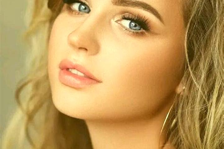 Lillian, 39, a dark blonde blue-eyed mediterranean companion based in Vilkhivchyk. Offering Tantra, Couples, Prostate Massage, GFE. Available for incall and ...