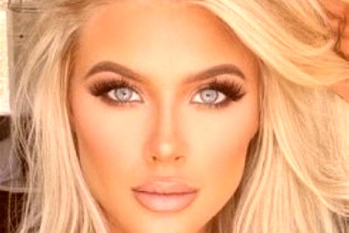 Lillian, 39, a platinum blonde brown-eyed caribbean companion based in Boueni. Offering Domination, Erotic Massage, A-Level. Available for incall and outcall...