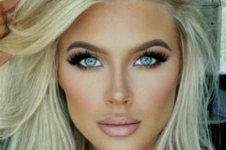 Lillian, 39, a platinum blonde green-eyed middle eastern companion based in Jebel Ali. Offering 69, BDSM, Prostate Massage, Fetish. Available for incall and ...