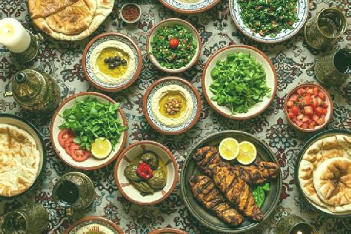 Lillian, 39, a red green-eyed middle eastern companion based in Cibeureum Kidul. Offering Overnight, Roleplay, Striptease, A-Level, Tantra. Available for inc...