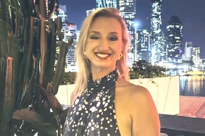 Lillian, 39 — Escort in North Ward, Australia