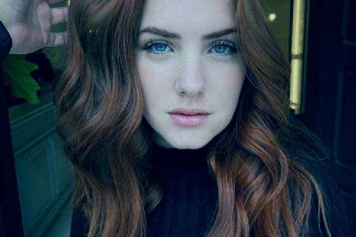 Lily, 20, a auburn blue-eyed european companion based in Minallo. Offering Girlfriend Experience, Travel Companion, Roleplay, Striptease. Available for incal...