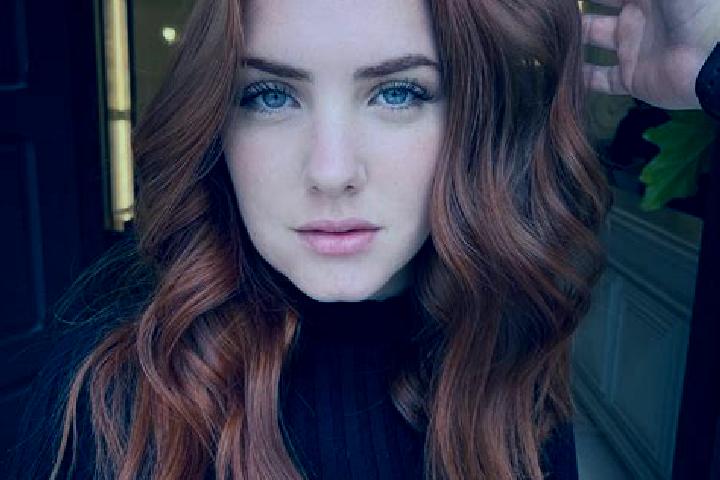 Lily, 20, a auburn blue-eyed middle eastern companion based in Brezoaele. Offering Erotic Massage, Tantra, OWO, Prostate Massage. Available for incall and ou...