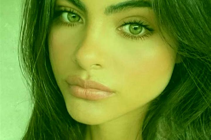 Lily, 20, a blonde amber-eyed indian companion based in Toussaint. Offering CIM, Duos, Couples. Available for incall and outcall, day and evening dates.