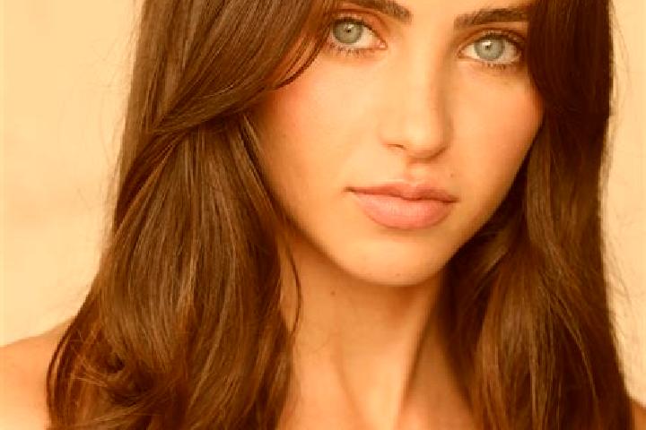 Lily, 20, a brunette blue-eyed caribbean companion based in Las Liebres. Offering Striptease, BDSM, A-Level. Available for incall and outcall, day and evenin...