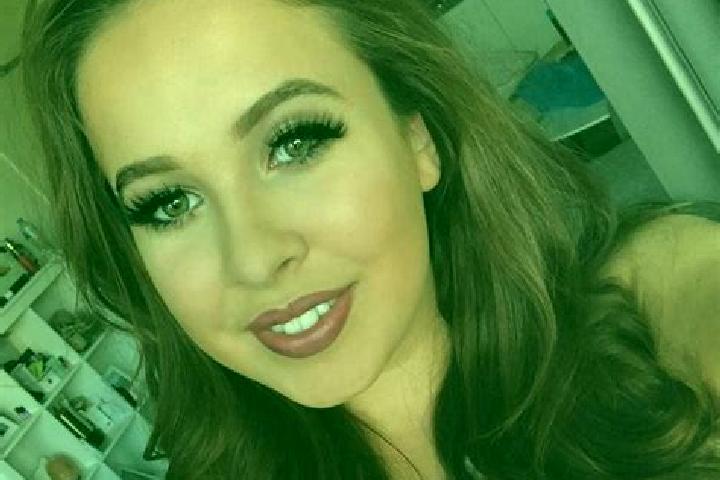 Lily, 20, a chestnut dark-eyed european companion based in Wallern an der Trattnach. Offering CIM, Striptease, Party Girl. Available for incall and outcall, ...