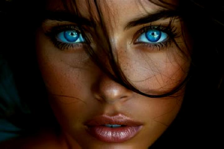 Lily, 20, a red blue-eyed middle eastern companion based in Kozluoeren. Offering Duos, BDSM, OWO. Available for incall and outcall, day and evening dates.
