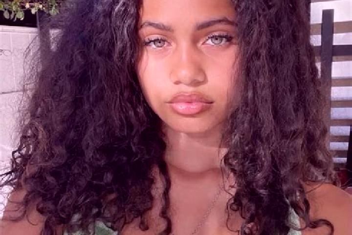 Lily, 20, a red green-eyed mixed companion based in Magdolnanegyed. Offering Deep French Kissing, GFE, Tantra. Available for incall and outcall, overnight bo...