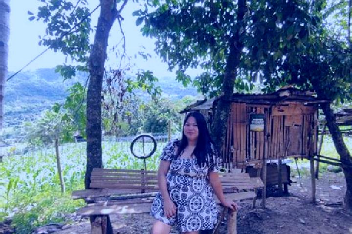 Lily, 20 — Escort in Cabangahan, Philippines