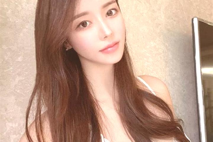 Lily, 20 — Escort in Geriskatirci, Turkey
