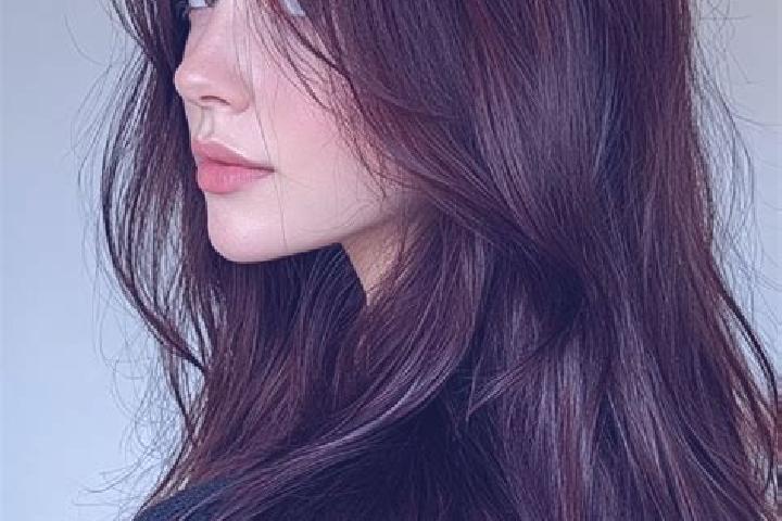 Lily, 21, a auburn brown-eyed caucasian companion based in Tiputini. Offering CIM, Overnight, Couples. Available for incall and outcall, day and evening dates.