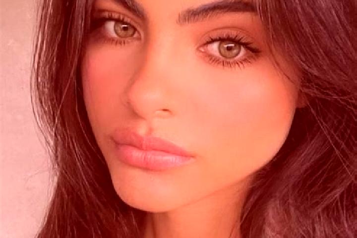 Lily, 21, a black hazel-eyed caucasian companion based in Pamukoeren. Offering Overnight, Massage, Erotic Massage. Available for incall and outcall, day and ...