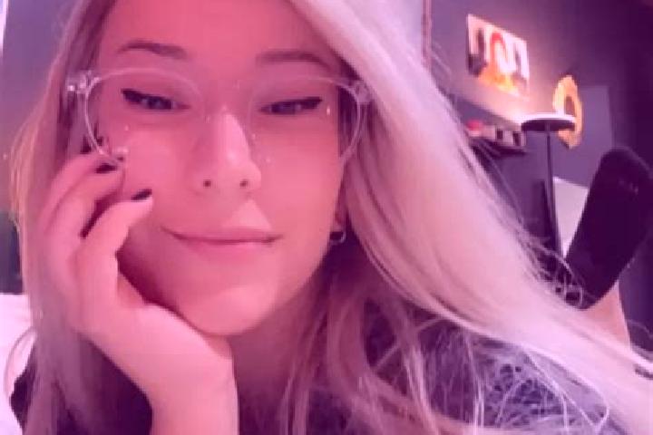 Lily, 21, a blonde dark-eyed mixed companion based in Brea de Aragon. Offering Domination, 69, A-Level, Massage, Travel Companion. Available for incall and o...
