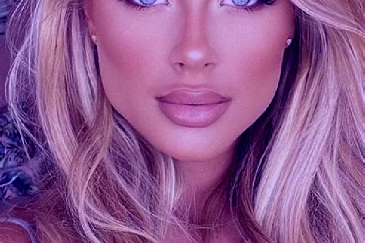 Lily, 21, a blonde hazel-eyed latina companion based in Malorichenske. Offering OWO, Couples, Fetish, Striptease. Available for incall and outcall, overnight...