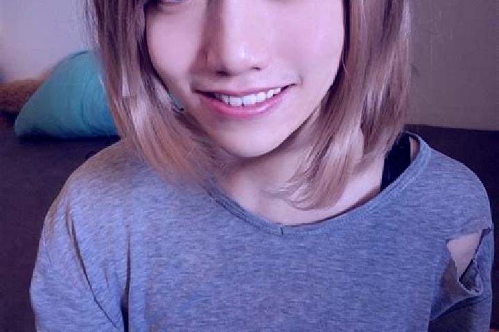 Lily, 21, a platinum blonde brown-eyed asian companion based in Dioziamba. Offering Roleplay, Couples, A-Level, Girlfriend Experience. Available for incall a...