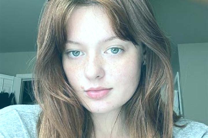 Lily, 21, a red grey-eyed mixed companion based in Dolno Orizari. Offering Roleplay, Deep French Kissing, Domination. Available for incall and outcall, overn...