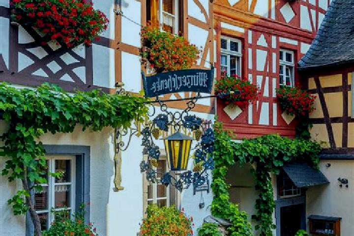 Lily, 21 — Escort in Grunendeich, Germany