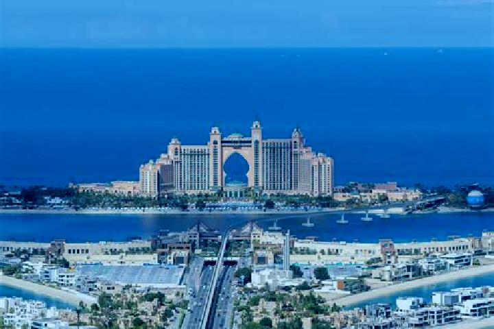 Lily, 21 — Escort in The Palm Jumeirah, United Arab Emirates