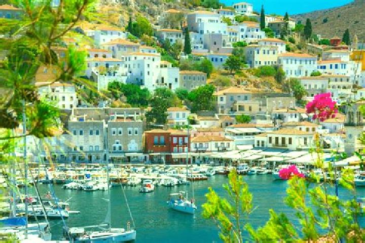 Lily, 21 — Escort in Ydra, Greece