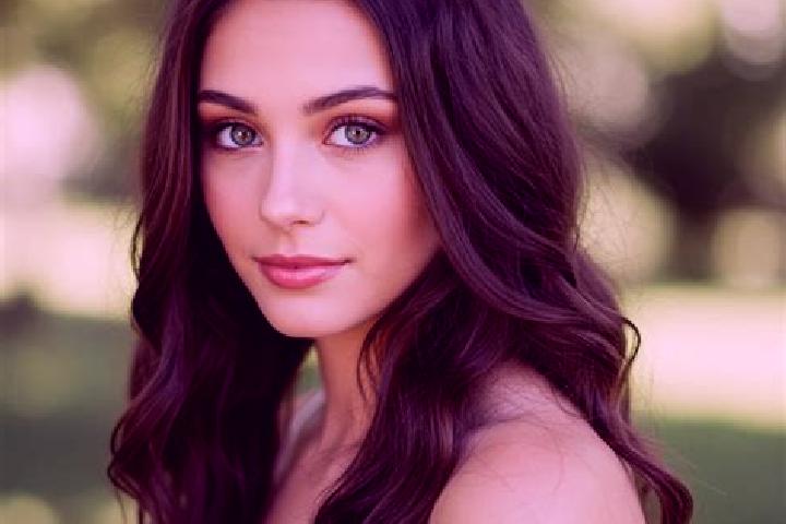 Lily, 22, a brunette hazel-eyed caucasian companion based in San Mateo. Offering Couples, Party Girl, Prostate Massage. Available for incall and outcall, day...