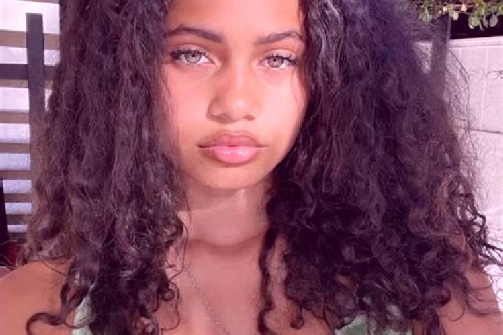 Lily, 22, a chestnut green-eyed mixed companion based in Aibar. Offering Deep French Kissing, GFE, Tantra. Available for incall and outcall, day and evening ...