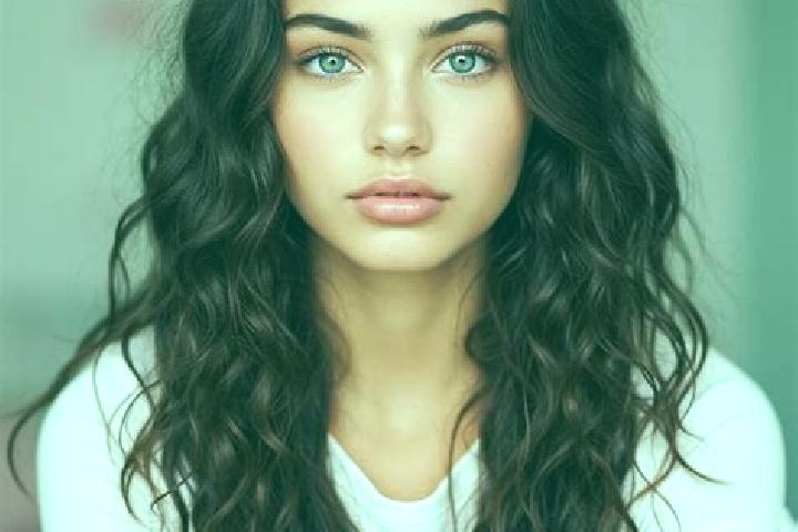 Lily, 22, a dark blonde amber-eyed mediterranean companion based in Vliermaalroot. Offering Fetish, CIM, Roleplay, Overnight. Available for incall and outcal...