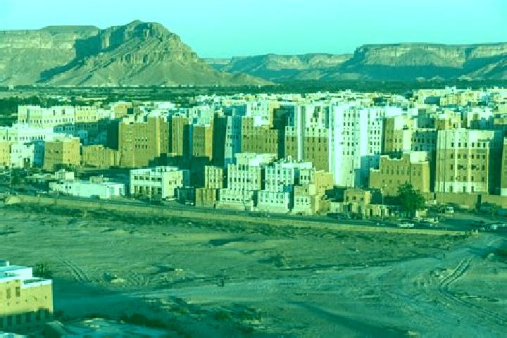 Lily, 22 — Escort in Al Khirab, Yemen