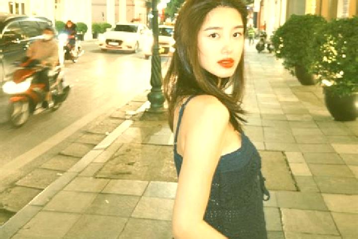 Lily, 22 — Escort in Caiyu, China