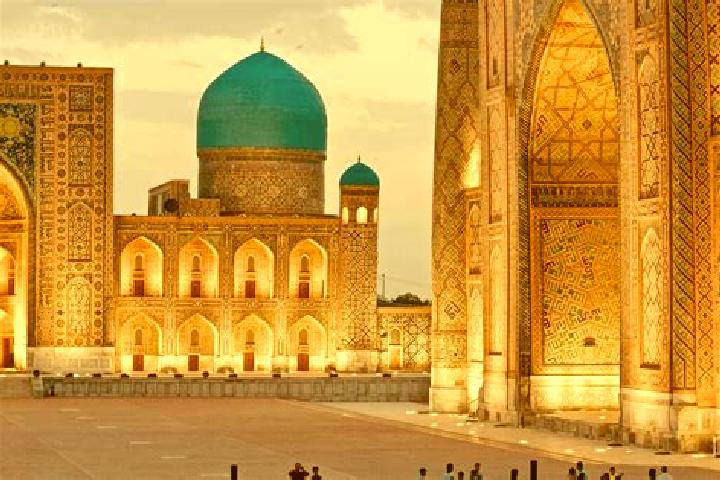 Lily, 22 — Escort in Dardoq, Uzbekistan