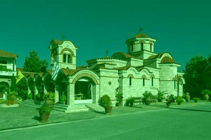 Lily, 22 — Escort in Kato Panagia, Greece