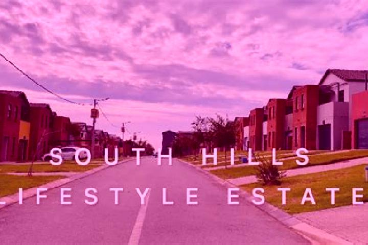 Lily, 22 — Escort in Orient Hills, South Africa