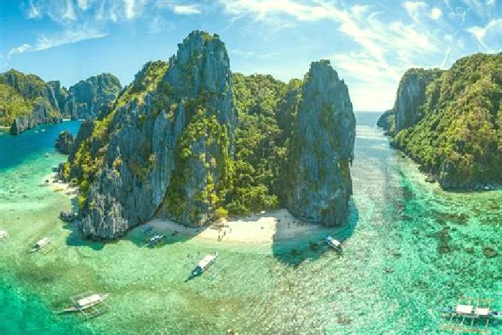 Lily, 22 — Escort in Umabay, Philippines