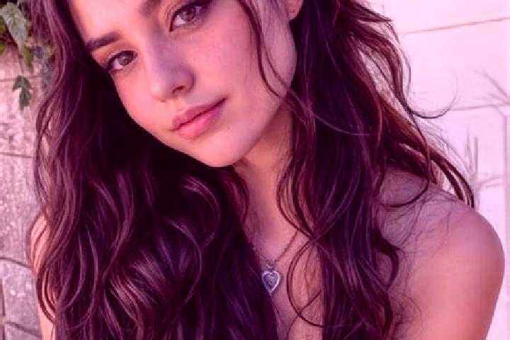 Lily, 23, a brunette hazel-eyed asian companion based in Ma anit. Offering Girlfriend Experience, Massage, Prostate Massage. Available for incall and outcall...