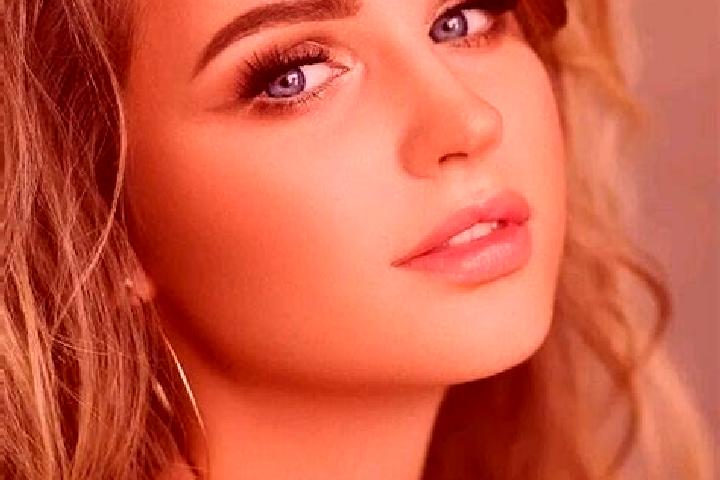 Lily, 23, a dark blonde blue-eyed caribbean companion based in Korpo. Offering Party Girl, Tantra, 69, Fetish. Available for incall and outcall, overnight bo...