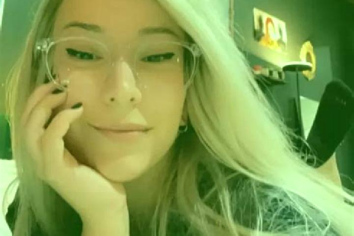 Lily, 23, a dark blonde dark-eyed caucasian companion based in Sint-Stevens-Woluwe. Offering Girlfriend Experience, Prostate Massage, BDSM. Available for inc...