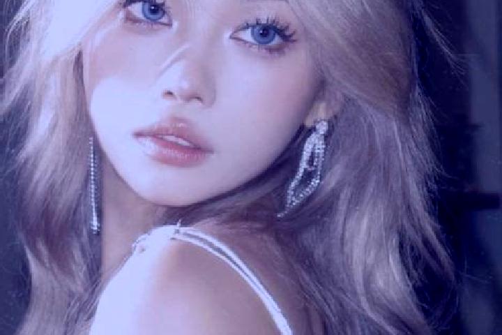Lily, 23, a platinum blonde amber-eyed asian companion based in Petsamo. Offering Dinner Date, Tantra, Party Girl, GFE, Overnight. Available for incall and o...