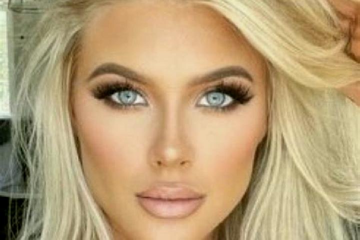 Lily, 23, a platinum blonde dark-eyed middle eastern companion based in Roncalceci. Offering Prostate Massage, Fetish, Couples, Striptease. Available for inc...