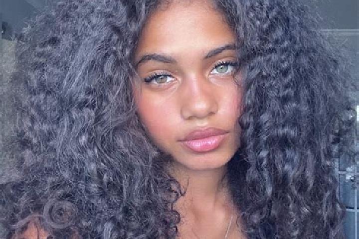Lily, 23, a red blue-eyed ebony companion based in Galgate. Offering Girlfriend Experience, Fetish, Erotic Massage, Domination. Available for incall and outc...