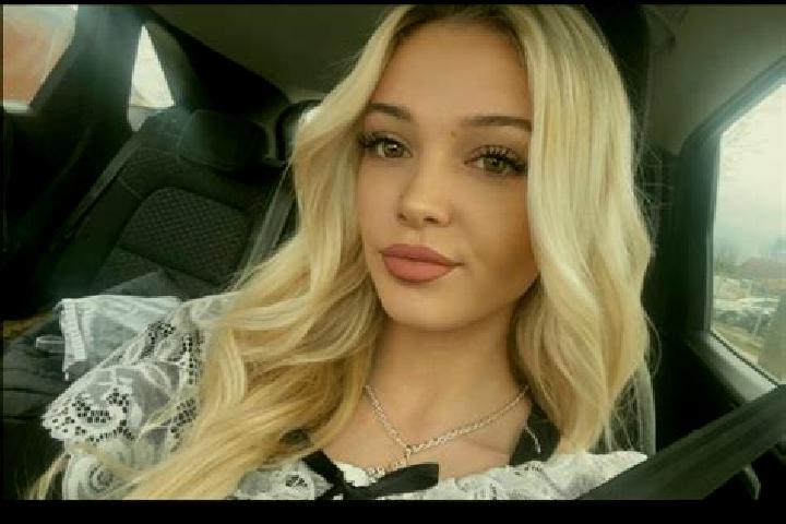 Lily, 23 — Escort in Banteln, Germany